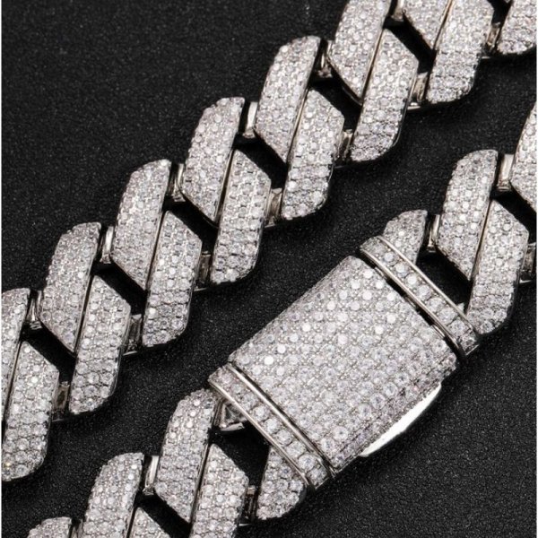 Custom 20mm Cuban Link Chain Necklace
